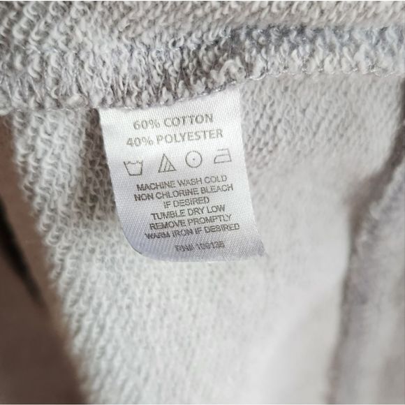 NBA UNK Chicago Bulls short sleeve hooded sweatshirt size large - Picture 6 of 6